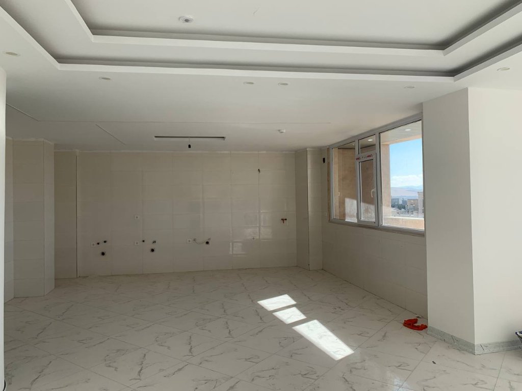 آپارتمان 150 متری سه خوابه در خیابان خلبان ملایر