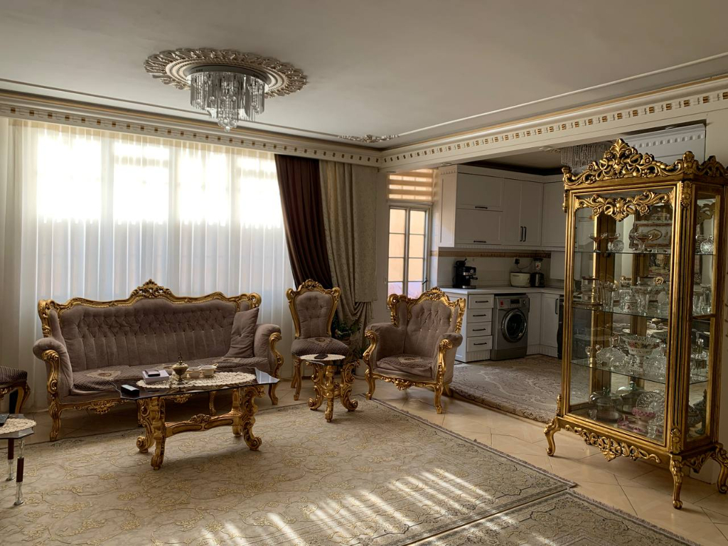 آپارتمان 97 متری دو خوابه در خیابان شهید رجایی ملایر