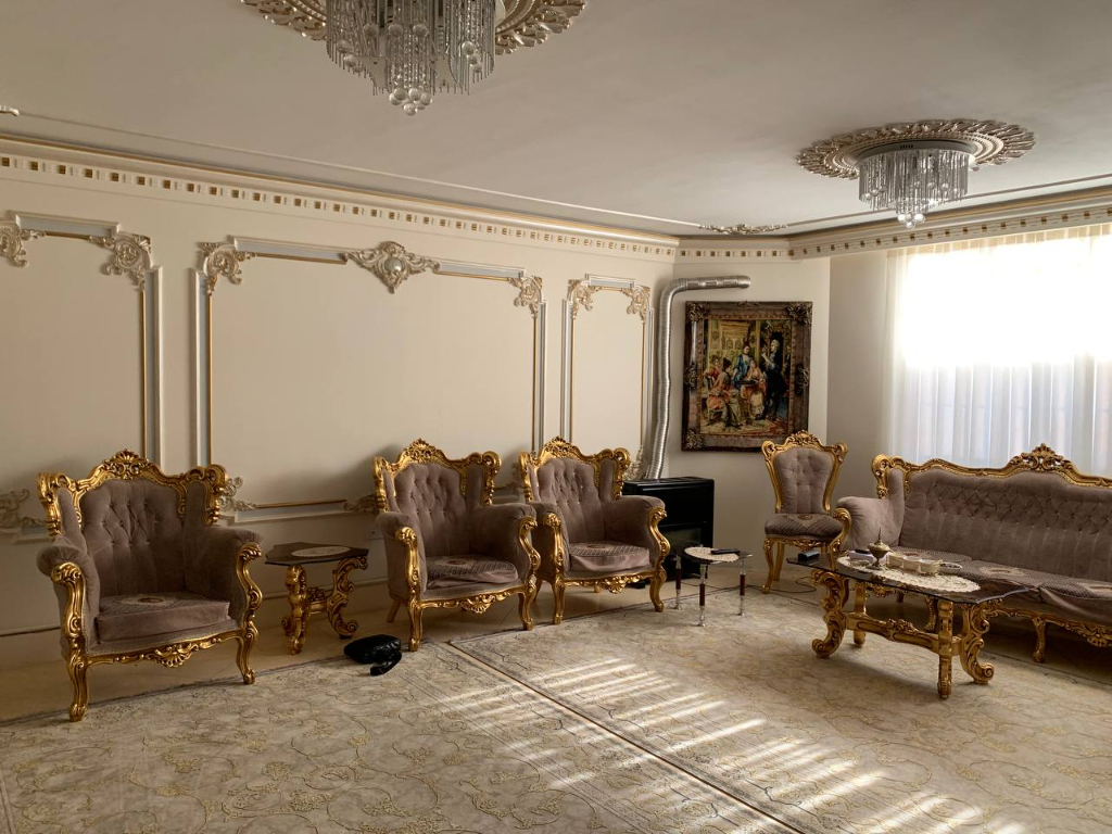 آپارتمان 97 متری دو خوابه در خیابان شهید رجایی ملایر