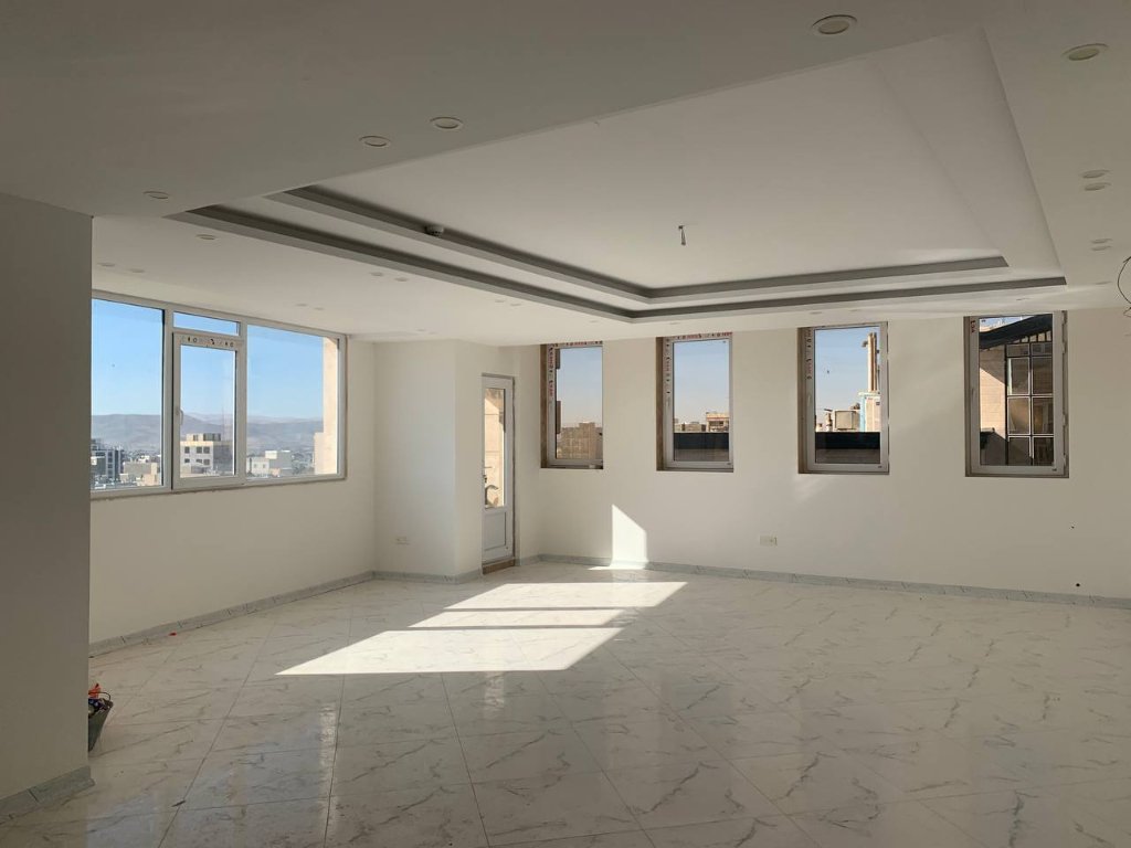 آپارتمان 150 متری سه خوابه در خیابان خلبان ملایر