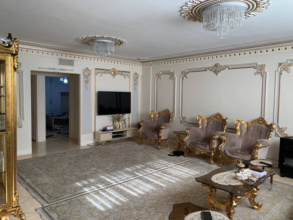 آپارتمان 97 متری دو خوابه در خیابان شهید رجایی ملایر