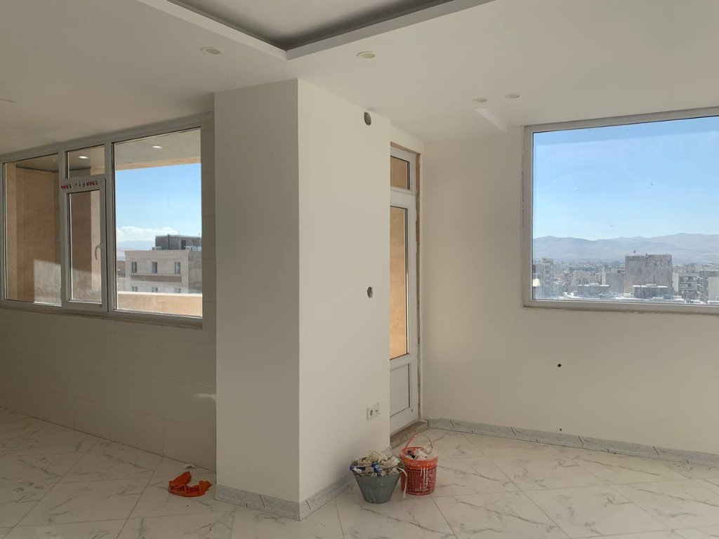 آپارتمان 150 متری سه خوابه در خیابان خلبان ملایر