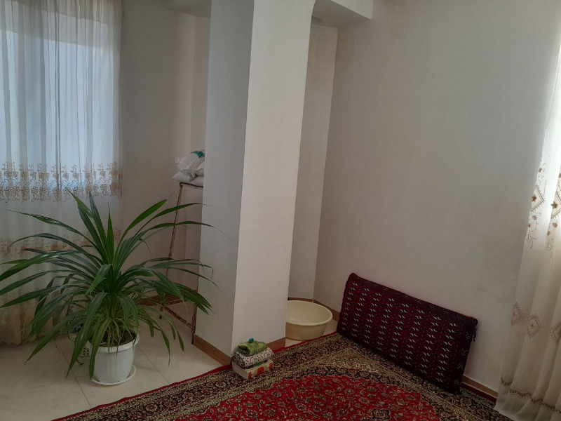 آپارتمان 101 متری دو خوابه در میدان جهاد ملایر