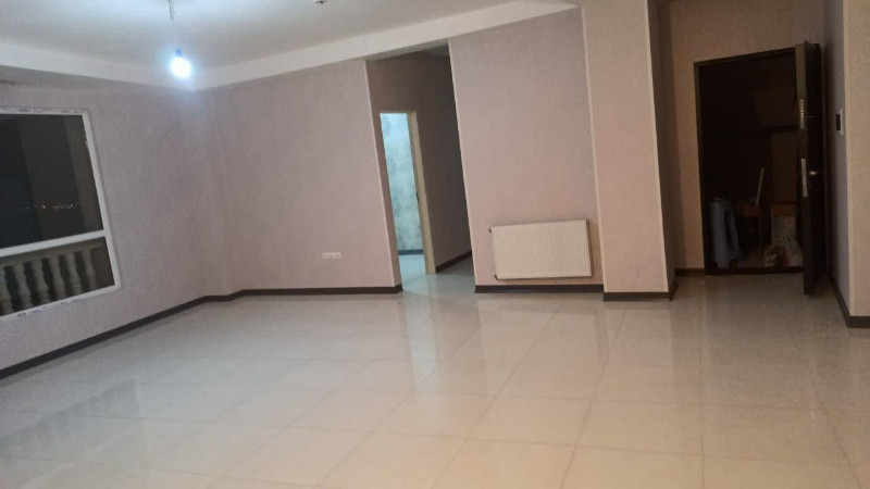 آپارتمان 108 متری دو خوابه در میدان جهاد ملایر