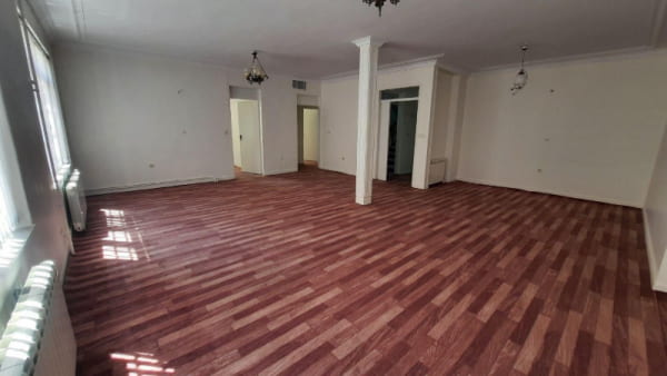آپارتمان 160 متری سه خوابه در فرهنگ همدان