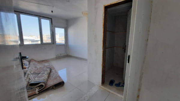 اداری 200 متری چهارخوابه در خیابان بوعلی همدان