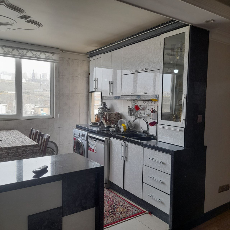 آپارتمان 153 متری سه خوابه در خیابان ایمان ملایر