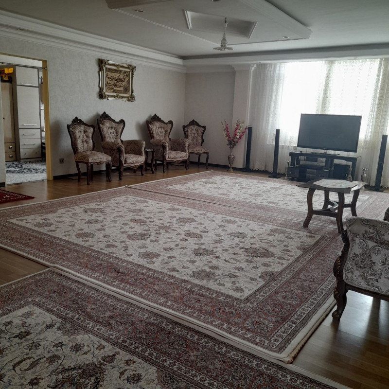 آپارتمان 153 متری سه خوابه در خیابان ایمان ملایر