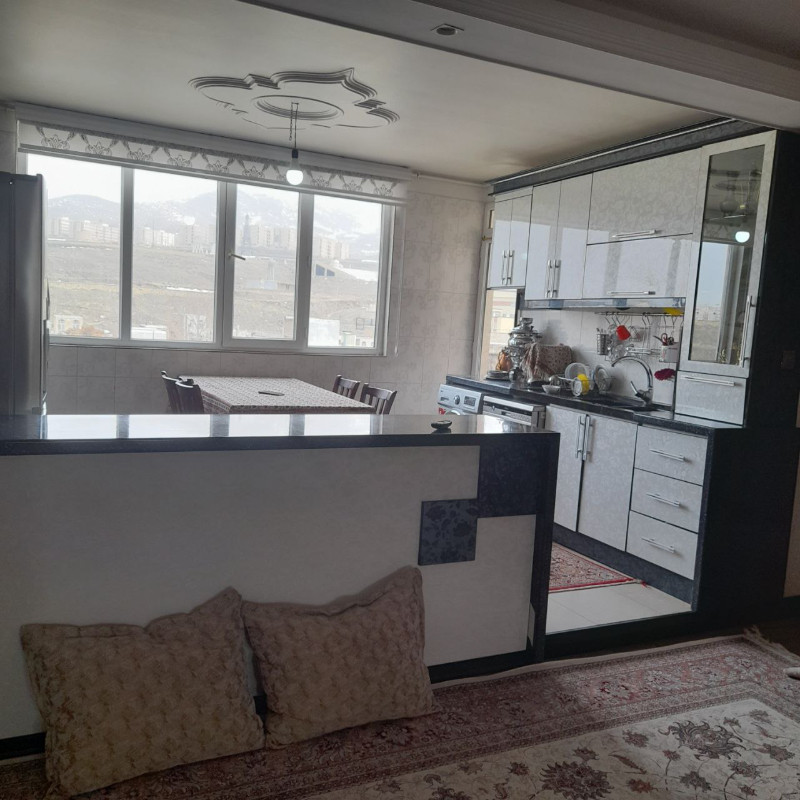 آپارتمان 153 متری سه خوابه در خیابان ایمان ملایر