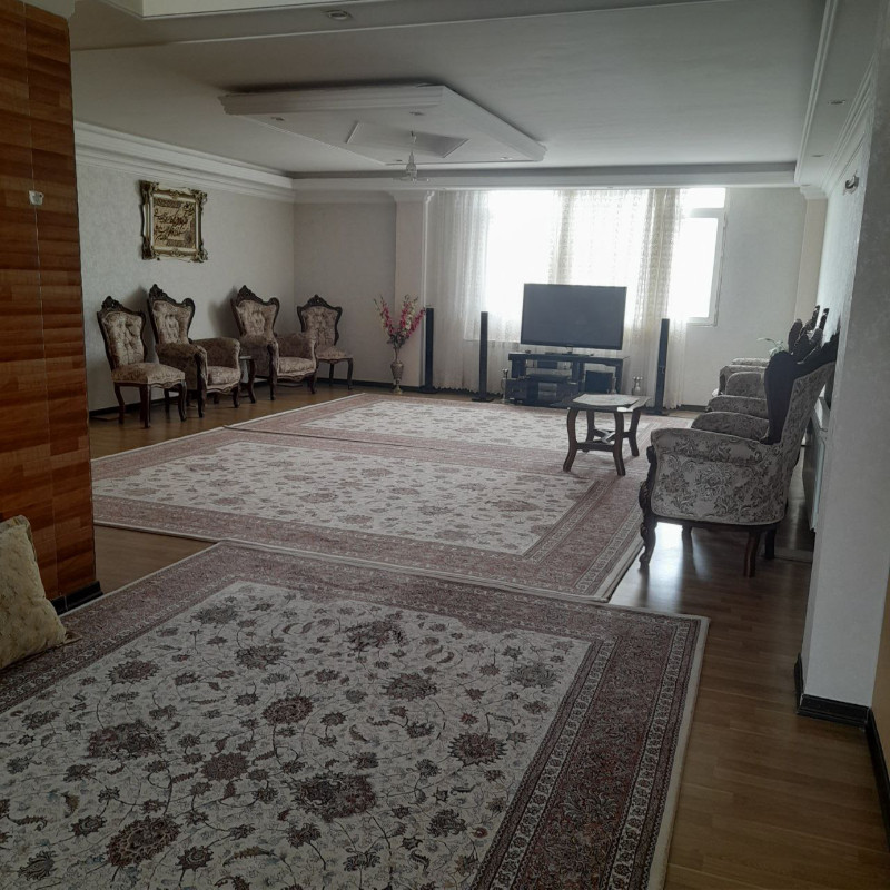 آپارتمان 153 متری سه خوابه در خیابان ایمان ملایر