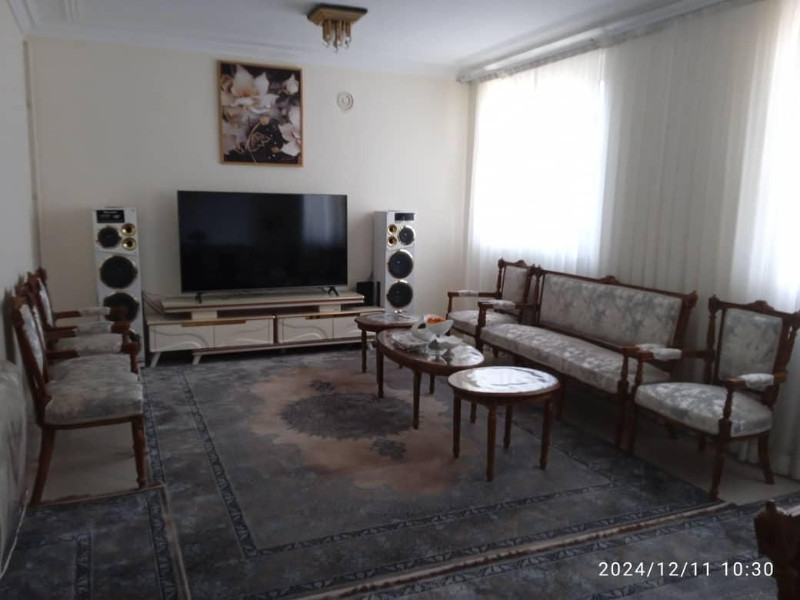 آپارتمان 123 متری دو خوابه در میدان بیمه همدان