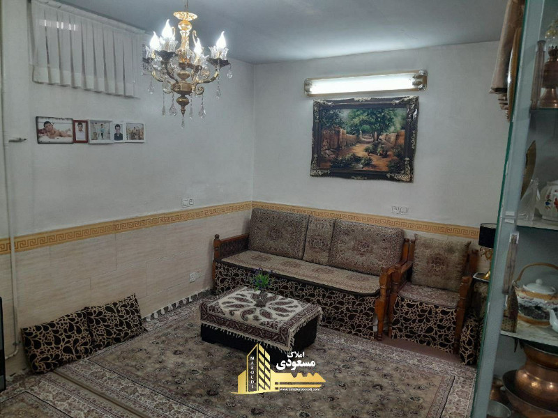 ویلا 40 متری در میدان امام خمینی شهریار