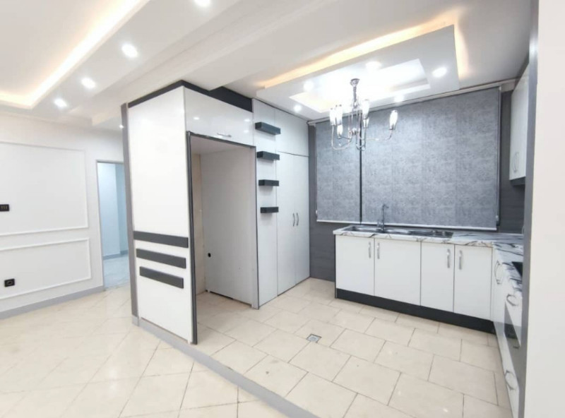 آپارتمان 60 متری دو خوابه در اندیشه1256381546