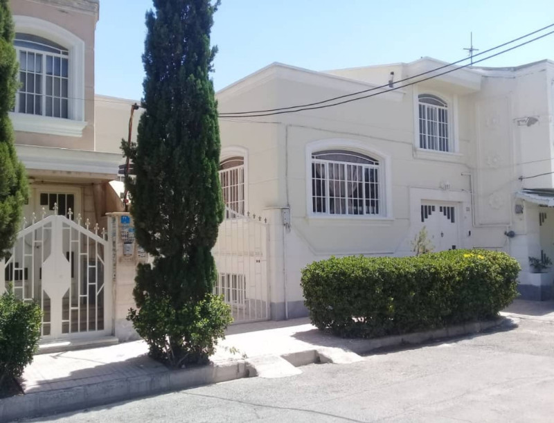 ویلا 220 متری دو خوابه در فاز 3 اندیشه