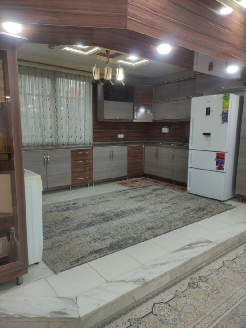 آپارتمان 110 متری دو خوابه در خیابان باباطاهر ملایر