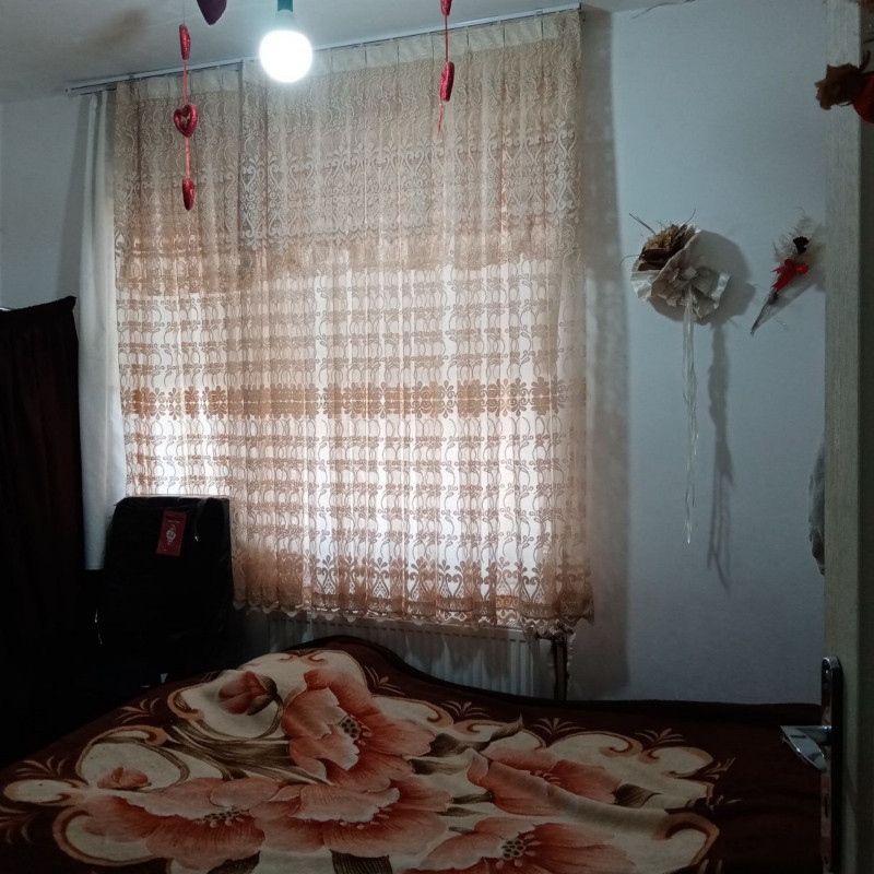 آپارتمان 82 متری دو خوابه در فرهنگیان ملایر