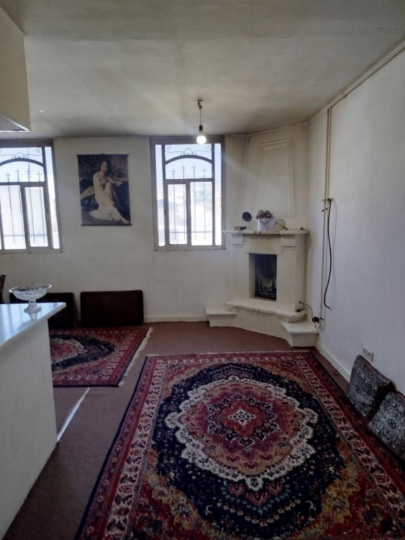 آپارتمان 72 متری دو خوابه در خیابان میثم تمار ملایر