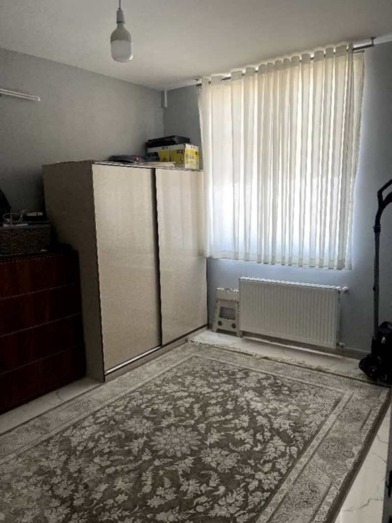 آپارتمان 104 متری دو خوابه در خیابان خلبان ملایر