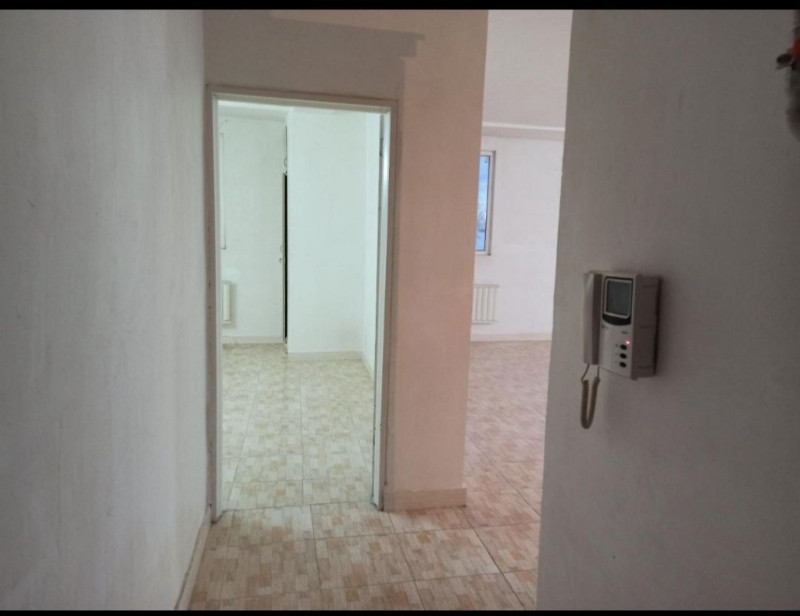 آپارتمان 150 متری سه خوابه در خیابان سعدی ملایر