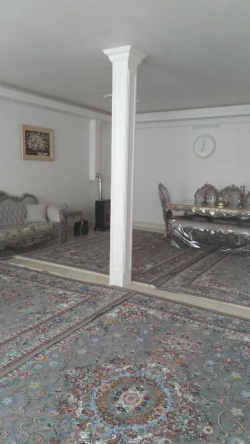 ویلا 200 متری یک خوابه در 18متری سپاه ملایر