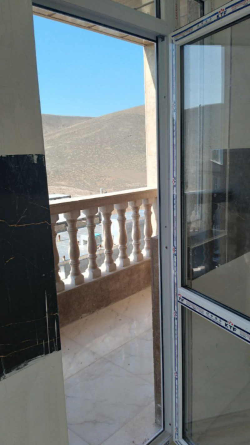 آپارتمان 114 متری دو خوابه در ملایر