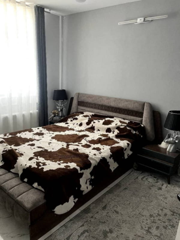 آپارتمان 104 متری دو خوابه در خیابان خلبان ملایر