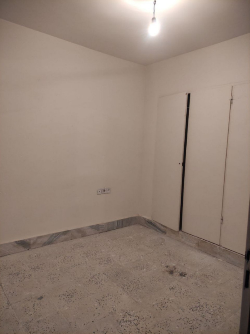 آپارتمان 80 متری دو خوابه در خیابان باباطاهر ملایر