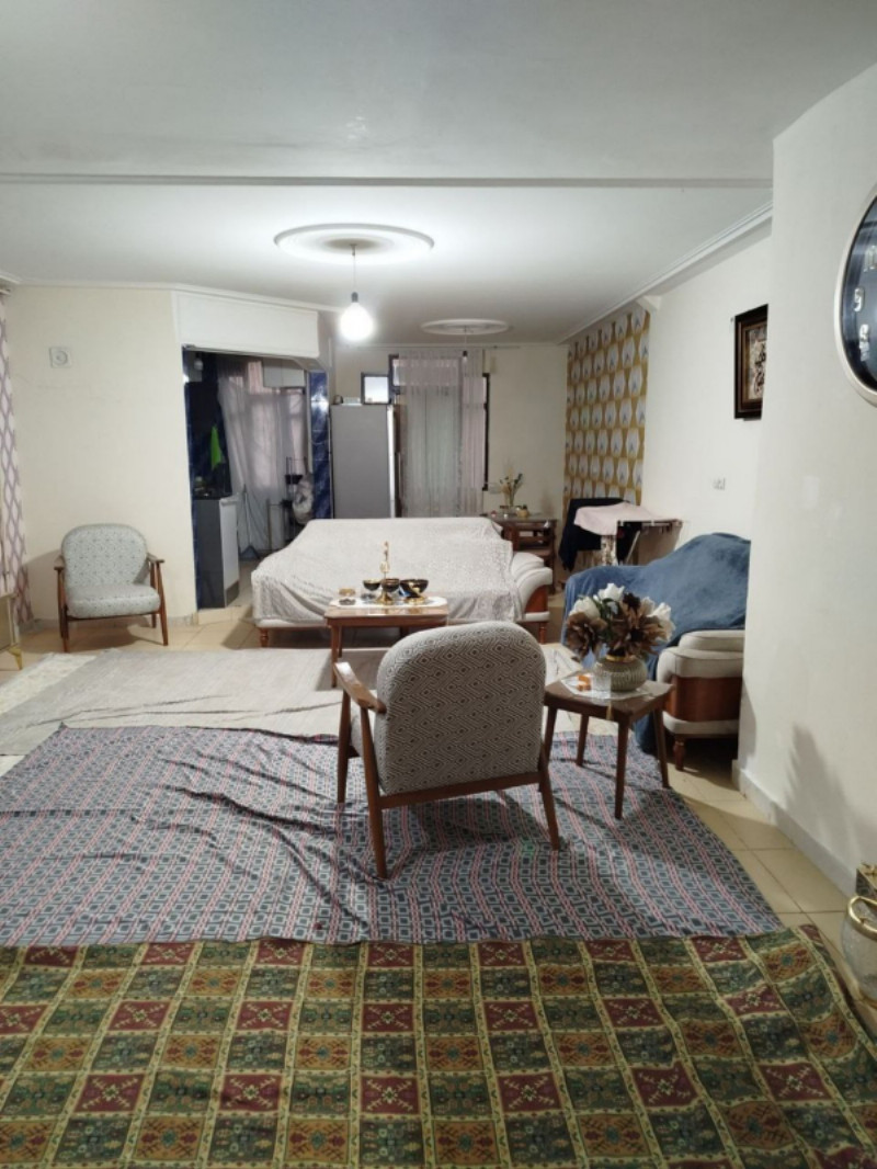 آپارتمان 76 متری یک خوابه در خیابان دکتر اقبال ملایر