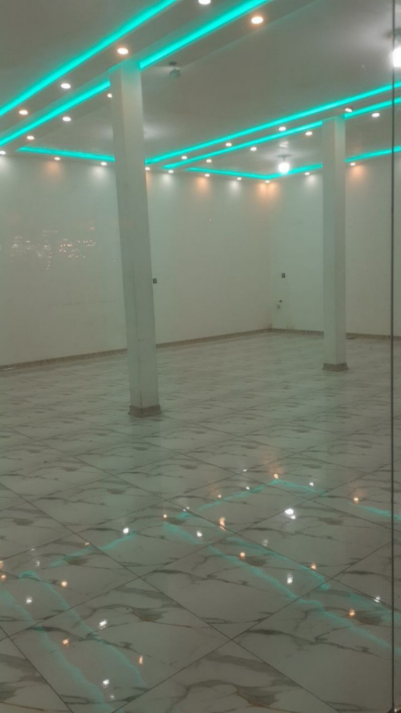 تجاری 220 متری در ملایر