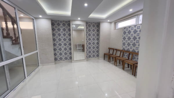 ویلا 410 متری سه خوابه در شهرک اقدسیه کرج