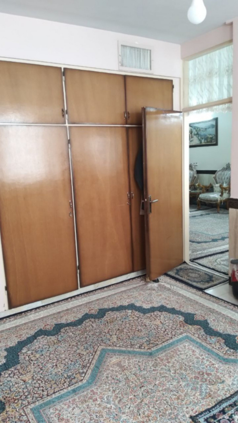 ویلا 172 متری یک خوابه در 18متری سپاه ملایر