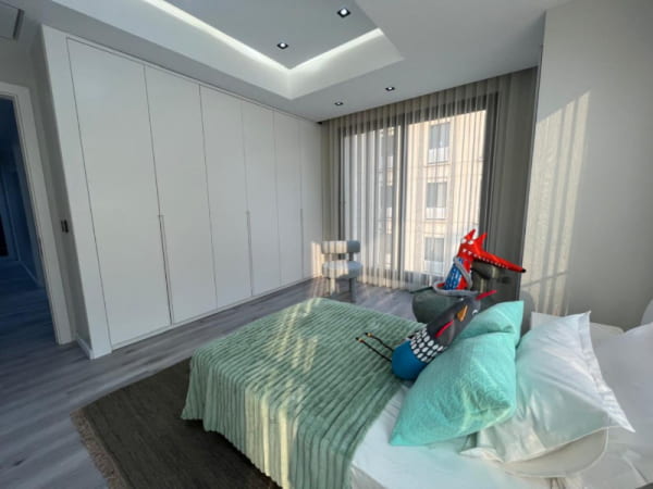 آپارتمان 190 متری در اندرزگو تهران