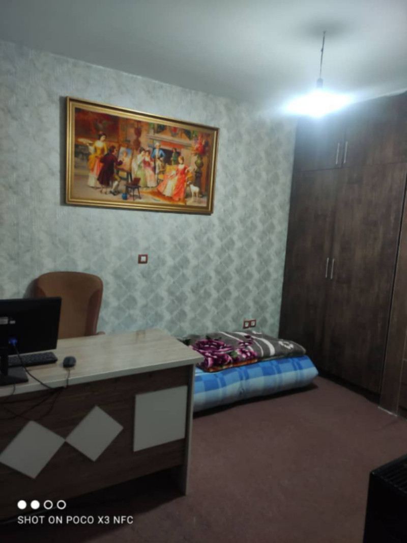 آپارتمان 74 متری دو خوابه در میدان زندیه ملایر