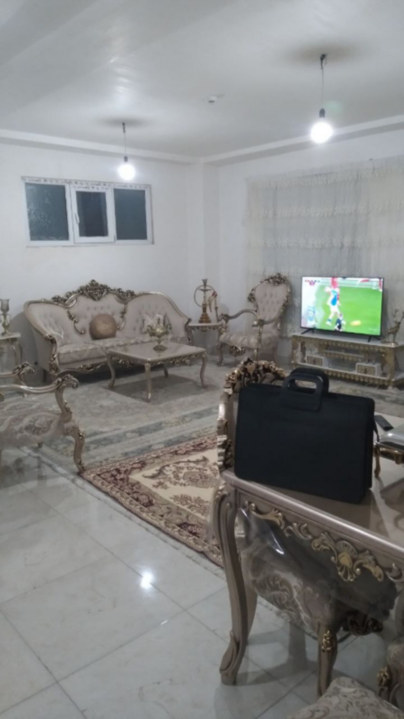 آپارتمان 85 متری دو خوابه در میدان قائم ملایر