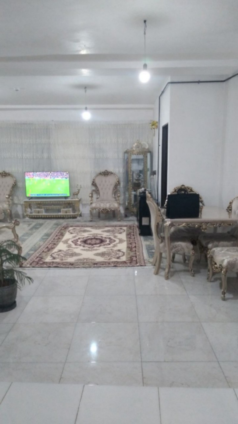 آپارتمان 85 متری دو خوابه در میدان قائم ملایر