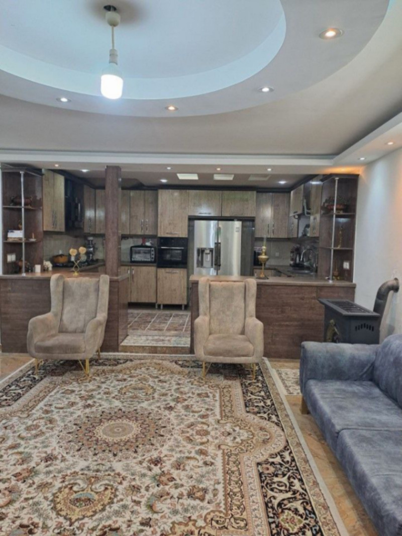 خانه 150 متری دو خوابه در ملایر