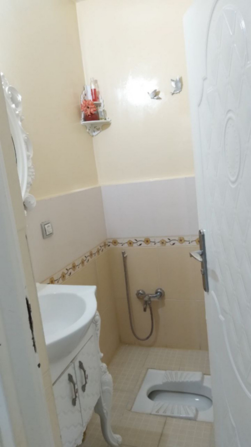 آپارتمان 68 متری دو خوابه در ملایر