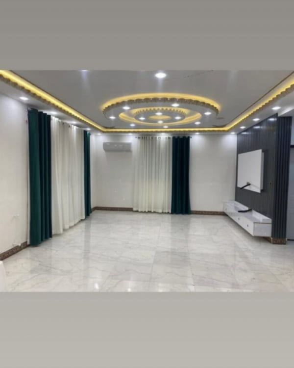 ویلا 300 متری سه خوابه در زیباکنار