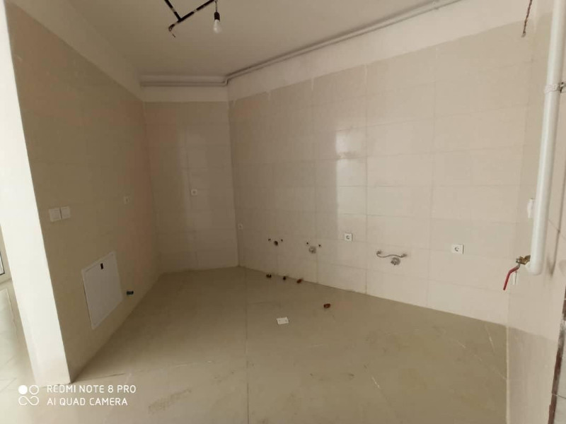 آپارتمان 75 متری دو خوابه در کوی چمران همدان1262663386