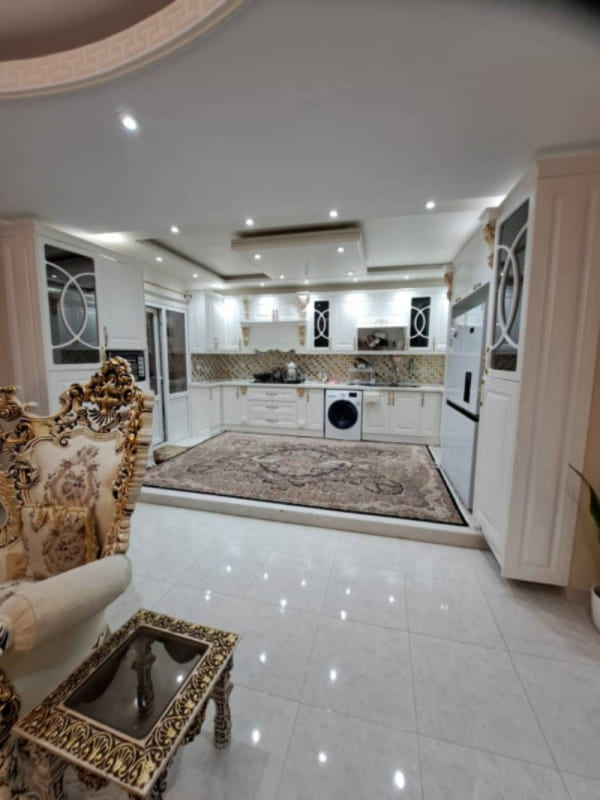 آپارتمان 150 متری سه خوابه در فاز 2 اندیشه 8