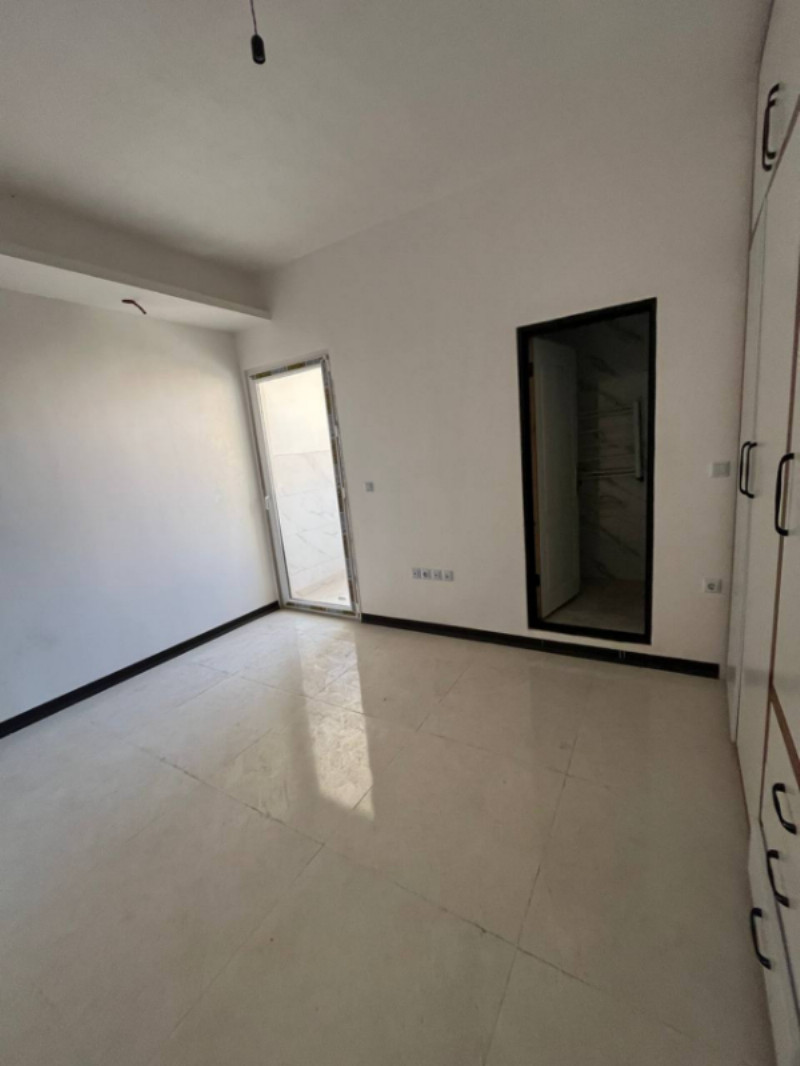 آپارتمان 260 متری چهارخوابه در نکا