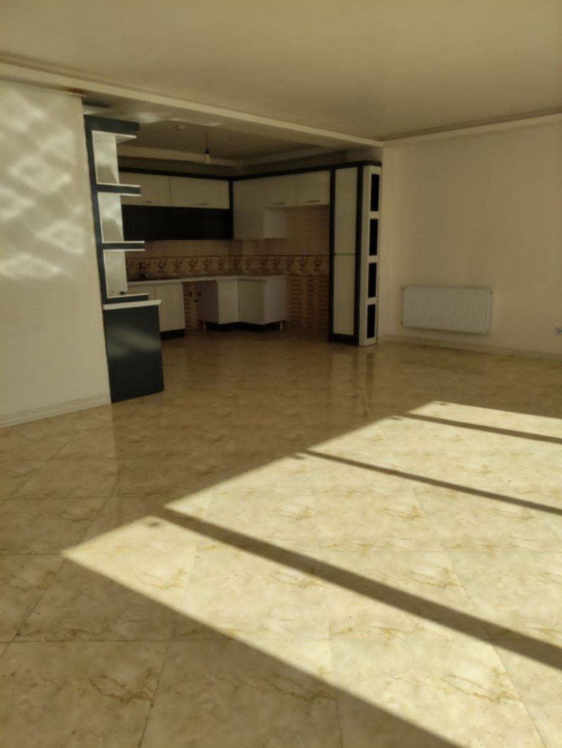 آپارتمان 114 متری دو خوابه در خیابان برق ملایر