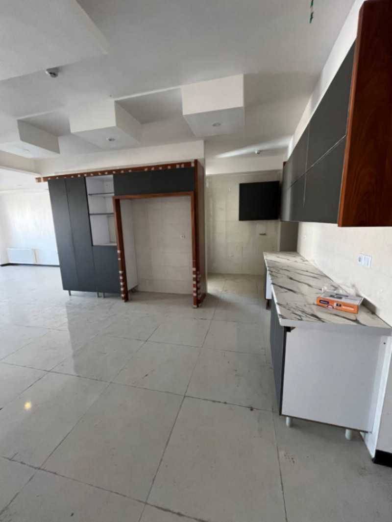 آپارتمان 260 متری چهارخوابه در نکا