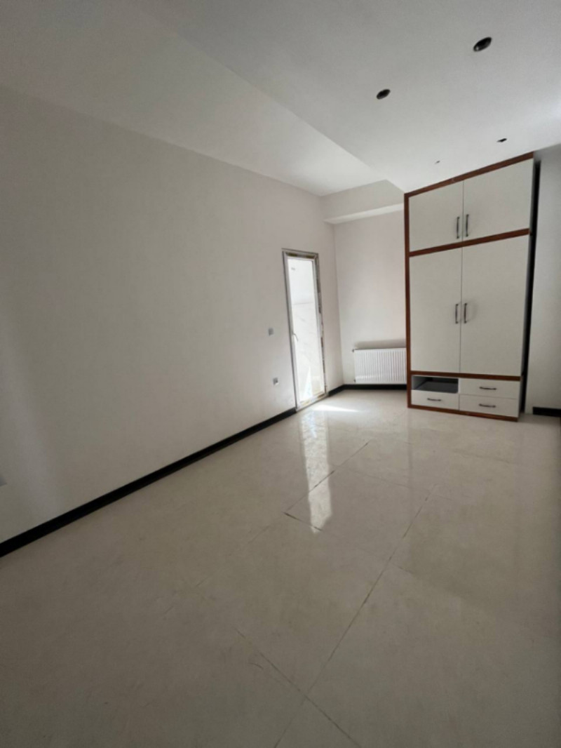 آپارتمان 260 متری چهارخوابه در نکا