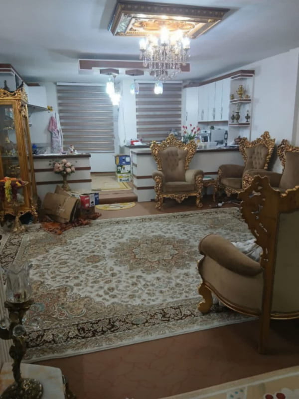 آپارتمان 80 متری دو خوابه در ملایر