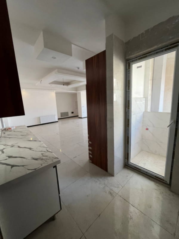 آپارتمان 260 متری چهارخوابه در نکا
