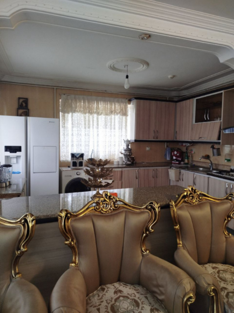 آپارتمان 81 متری دو خوابه در ملایر