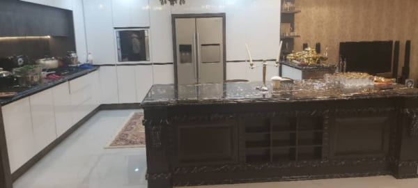 آپارتمان 226 متری در کوی نصر تبریز