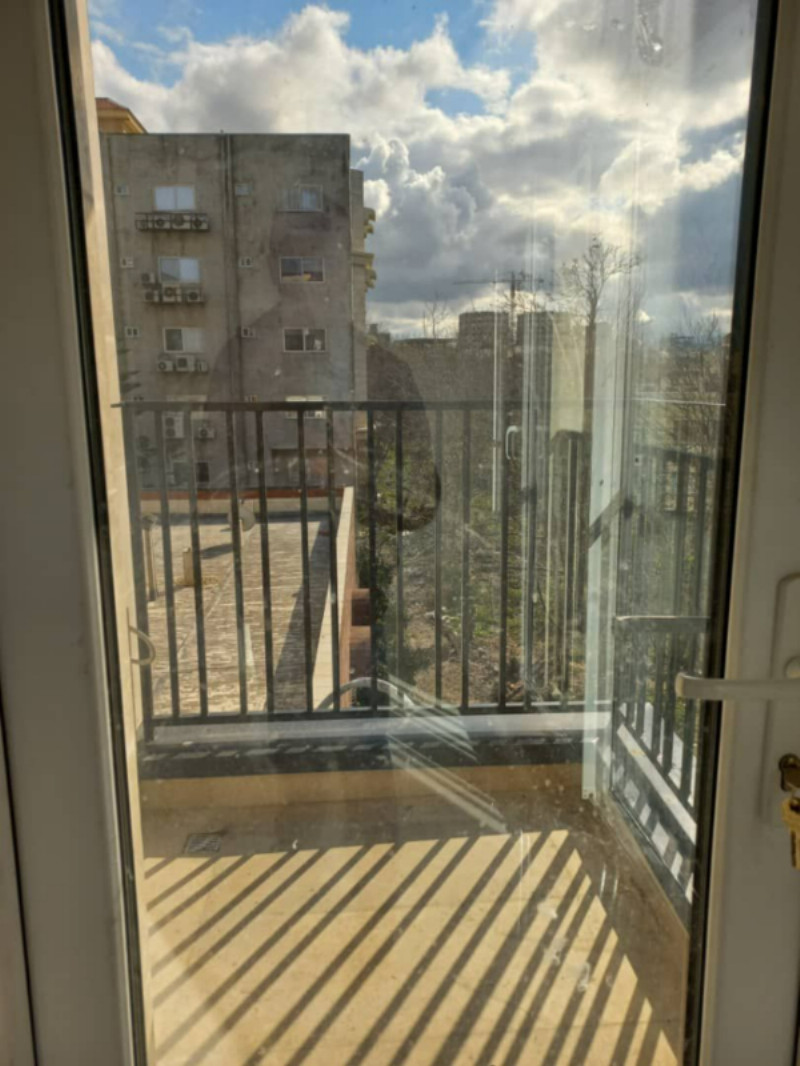 آپارتمان 145 متری سه خوابه در خیابان هراز آمل1266494695