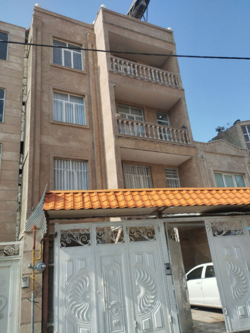 آپارتمان 130 متری یک خوابه در نامیله ملایر